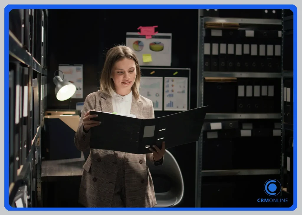 بانک اطلاعاتی مشتریان